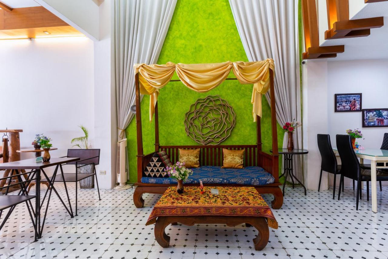Oyo 1093 De Nawarat Chiang Mai Boutique Apartment Eksteriør bilde