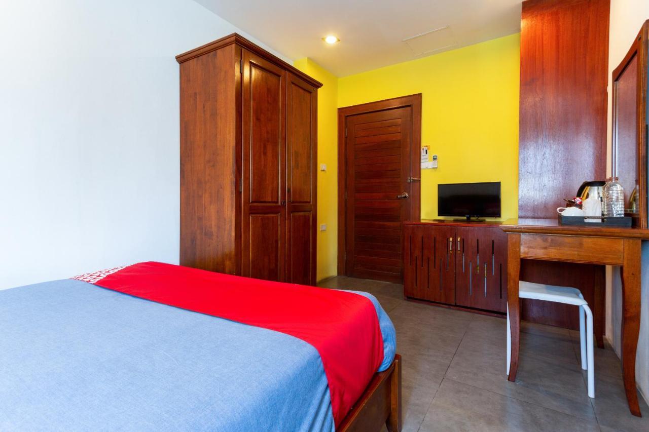 Oyo 1093 De Nawarat Chiang Mai Boutique Apartment Eksteriør bilde