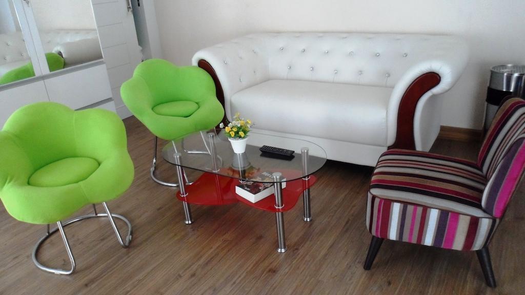 Oyo 1093 De Nawarat Chiang Mai Boutique Apartment Eksteriør bilde