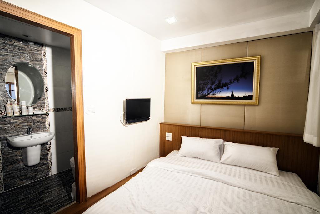 Oyo 1093 De Nawarat Chiang Mai Boutique Apartment Rom bilde